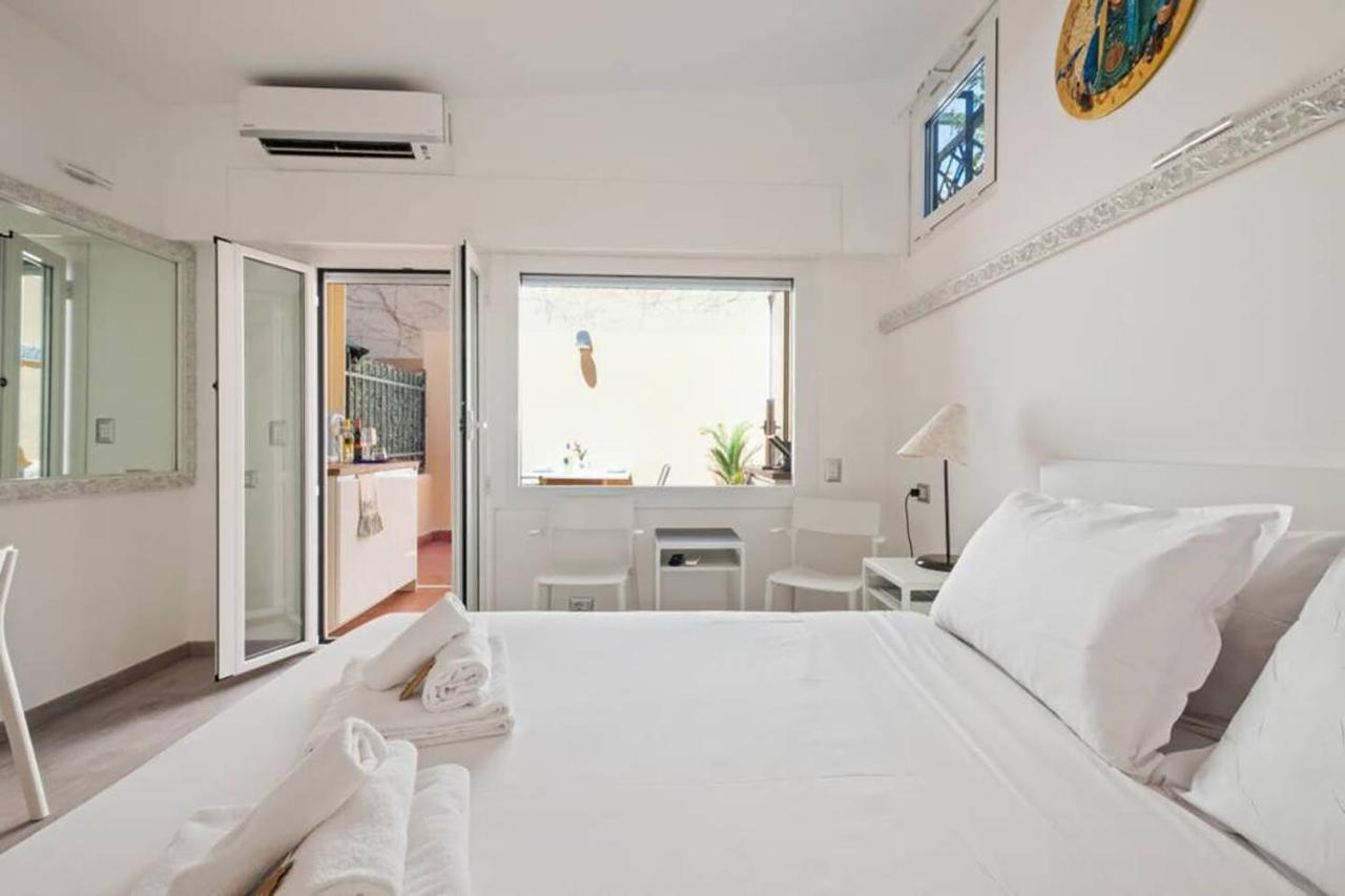 Hostme Flat Metro Spagna * Rome