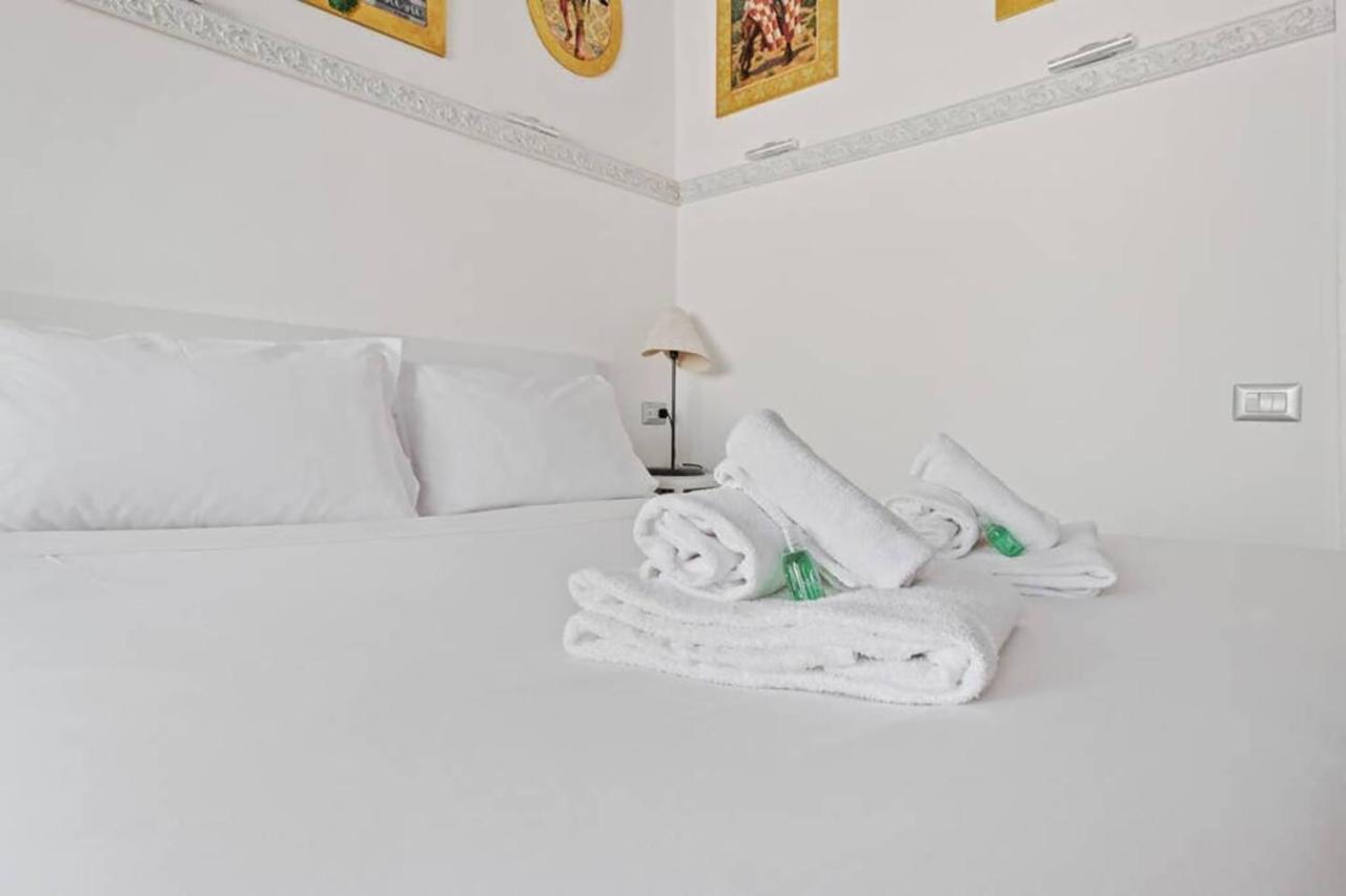 Hostme Flat Metro Spagna Apartment